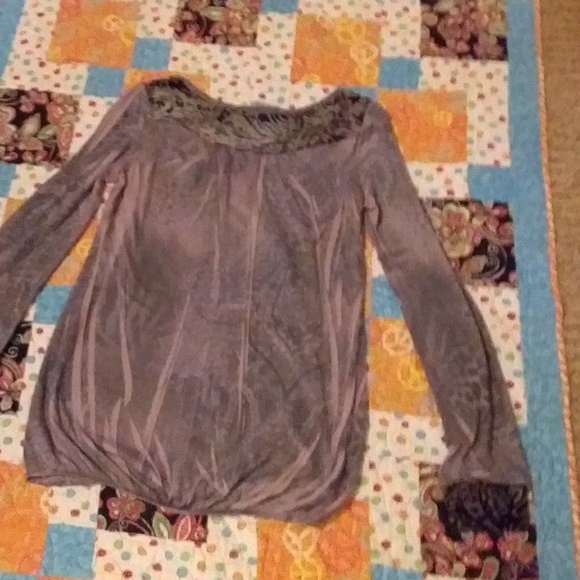 Top - Picture 6 of 6